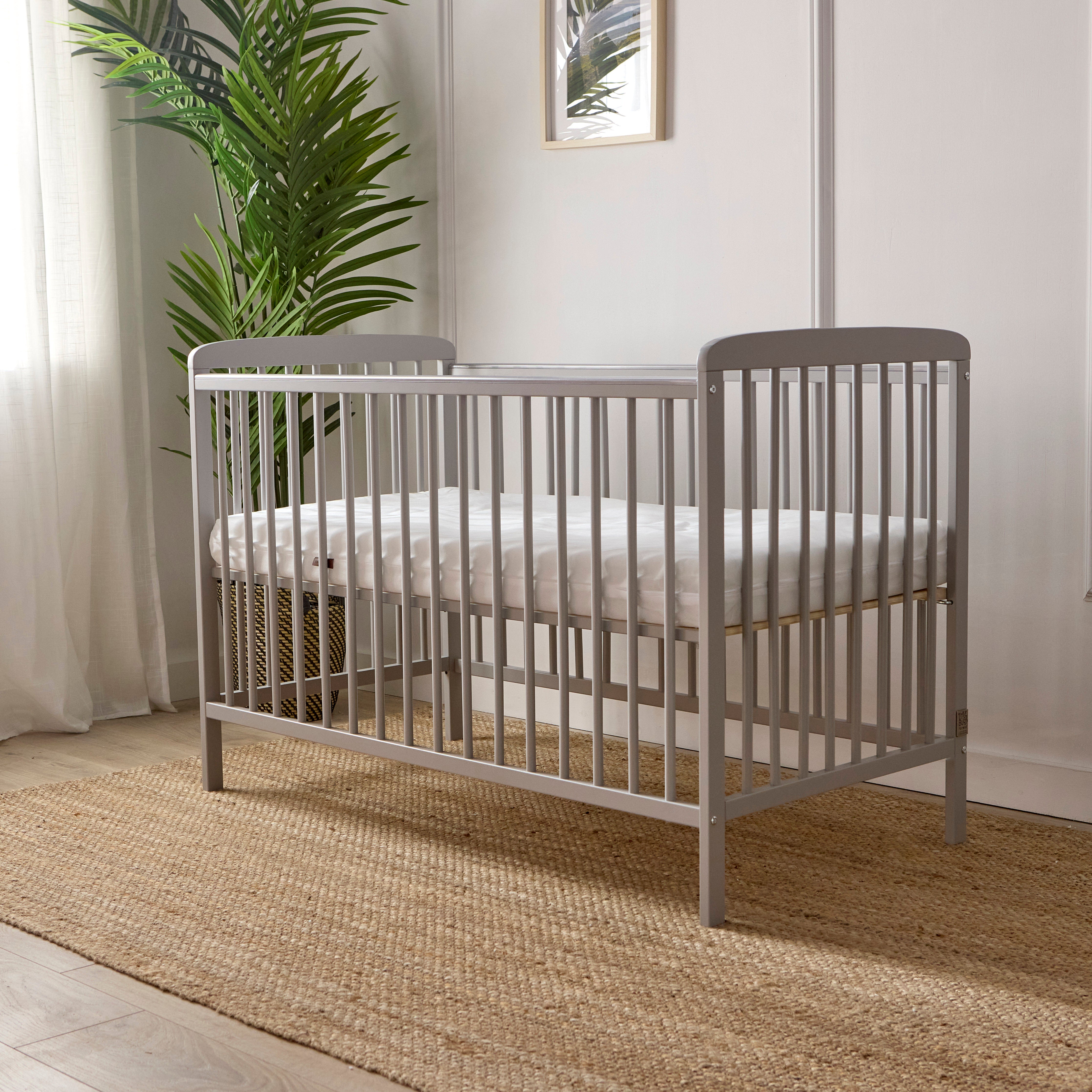 Metal baby cot best sale