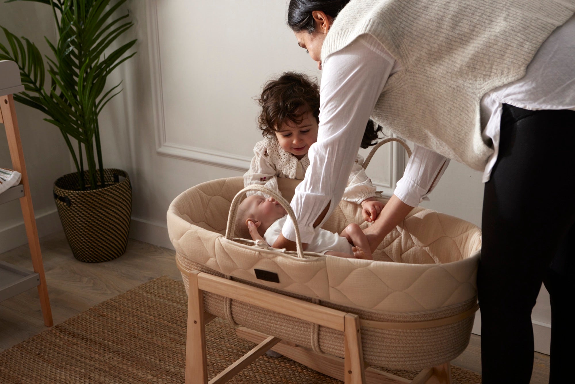 Baby elegance hot sale moses basket stand