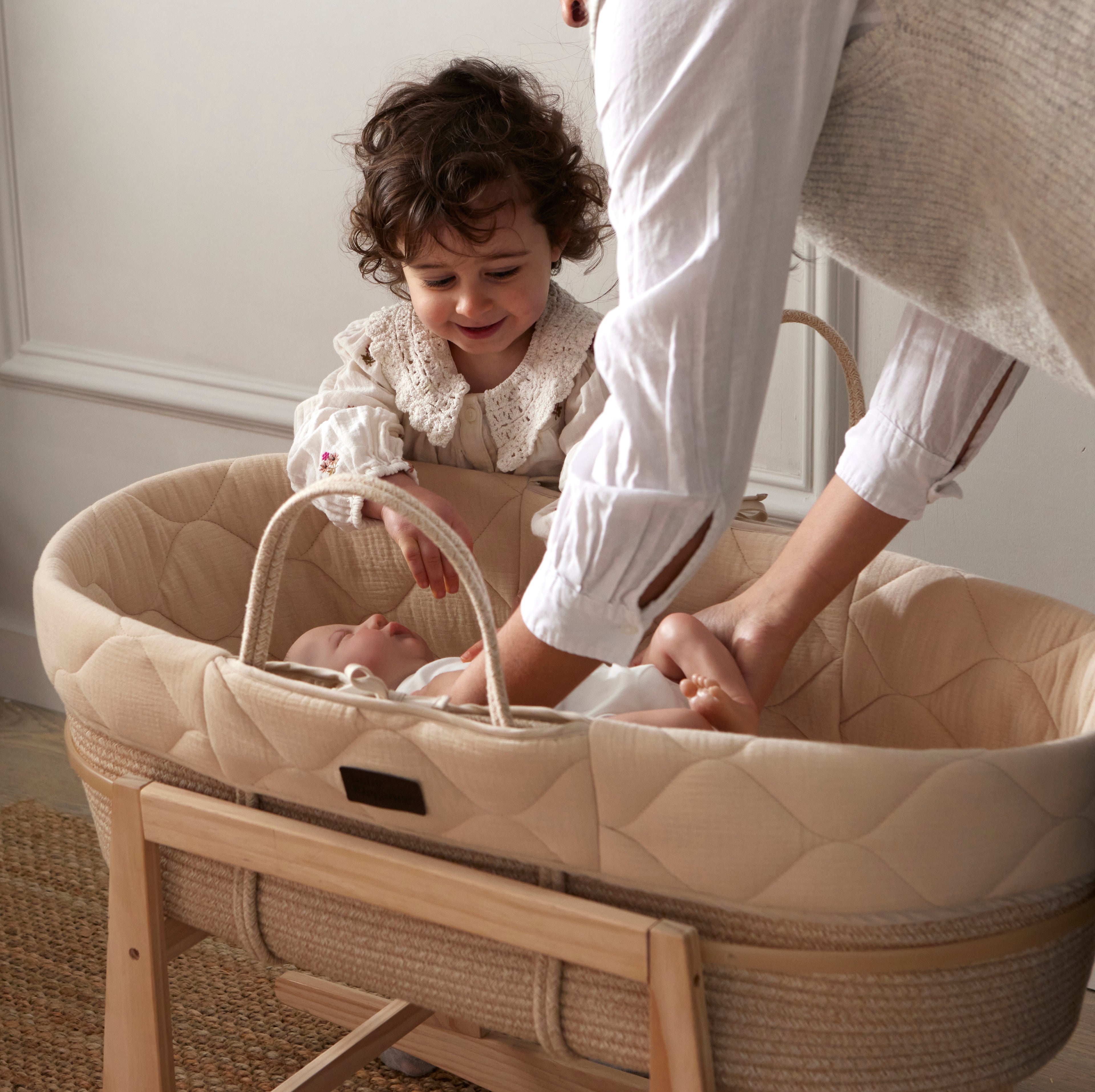 Moses Basket and Stand Set