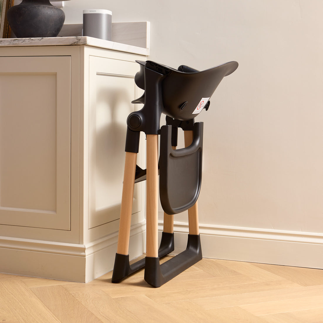 Mash High Chair &amp; Newborn Seat - Black