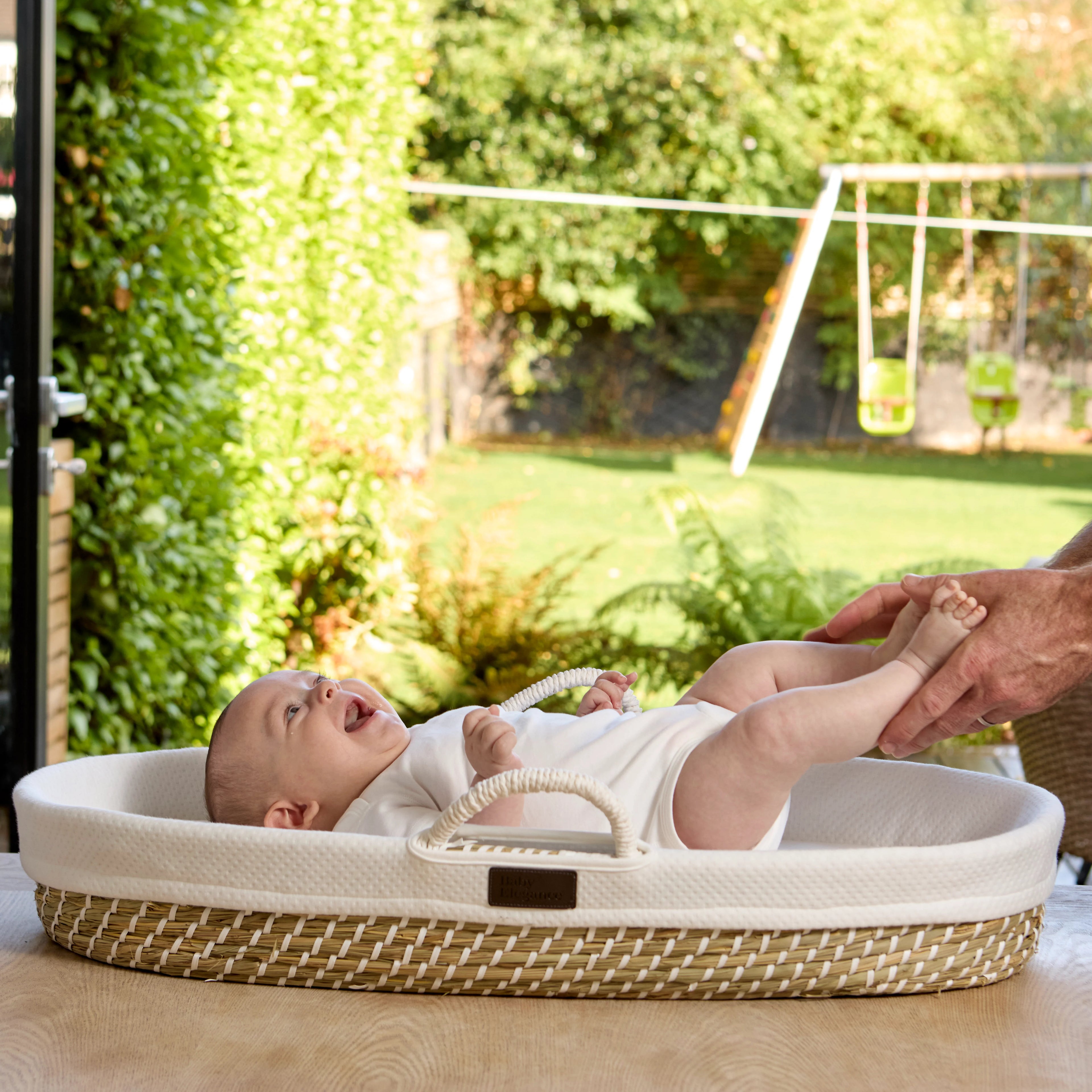 Sea-Grass Baby Changing Basket with Waterproof Mattress