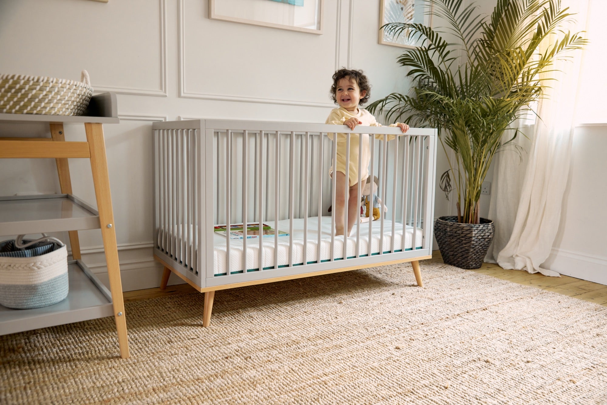 Ollie Baby Cot