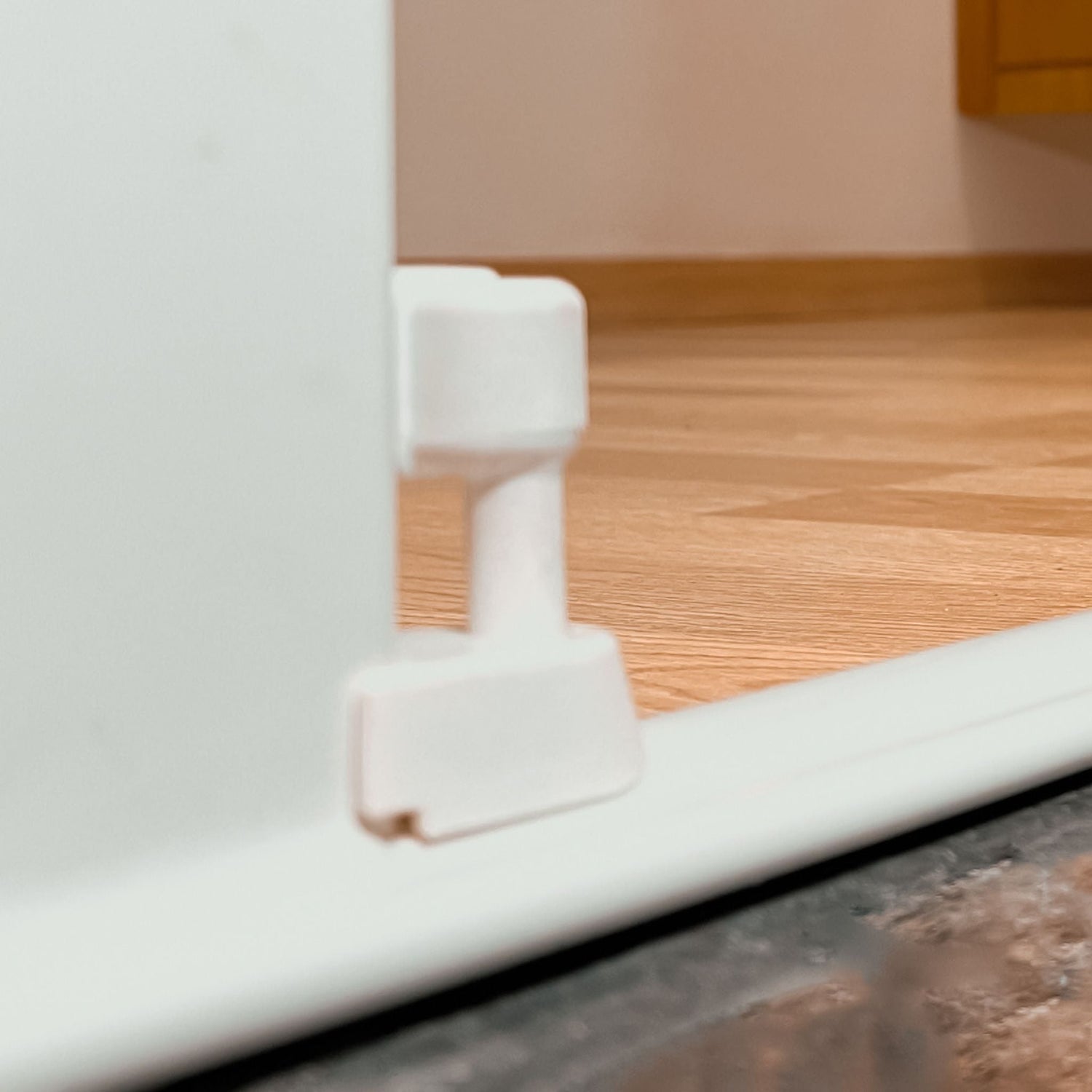 Little Locks Flat Step Safety Gate White | Baby Elegance