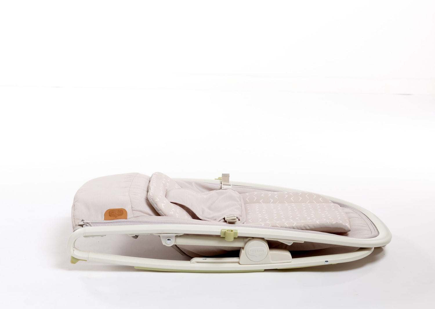 TinyLove BohoChic 2in1 Rocker PackShot White BackGround
